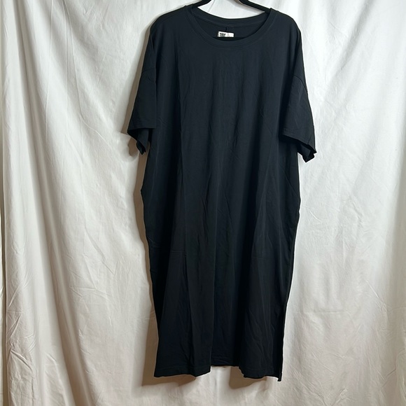 NWT Lita By Ciara Black Dress Small OVERSIZED - Picture 1 of 3
